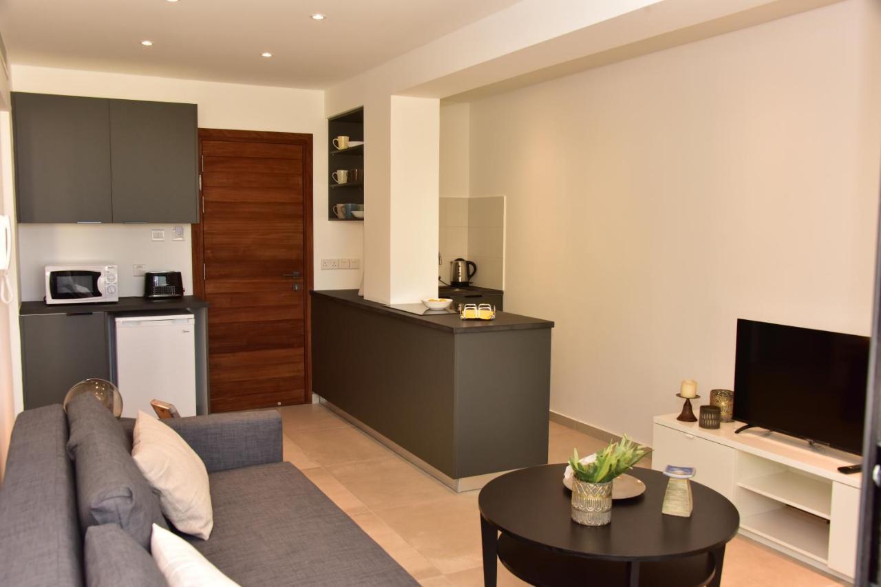 לרנקה Georgia Court City & Seaview מראה חיצוני תמונה